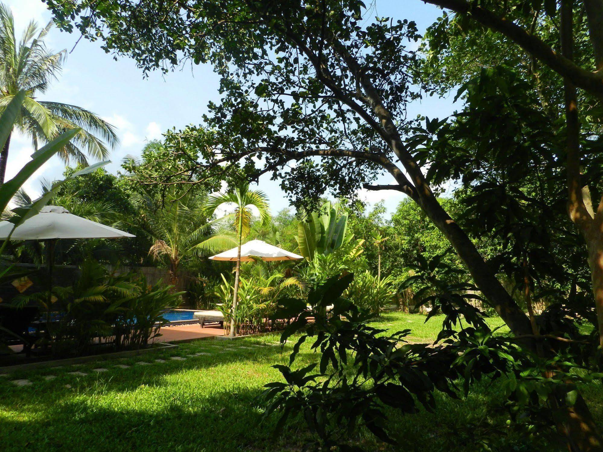 Villa Nissa Siem Reap Buitenkant foto